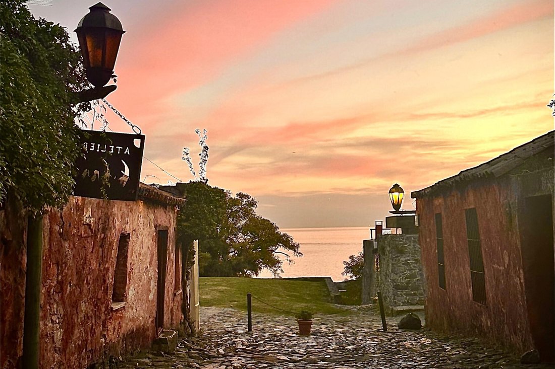 House in Colonia del Sacramento, Colonia Department, Uruguay 2 - 16681508