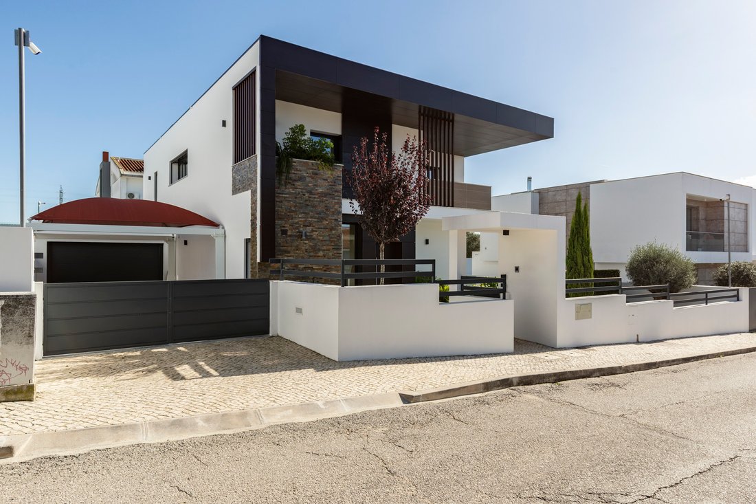 House in Charneca de Caparica e Sobreda, Setubal, Portugal 5 - 16675160