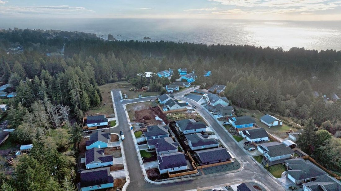 House in Brookings, Oregon, United States 3 - 16680139