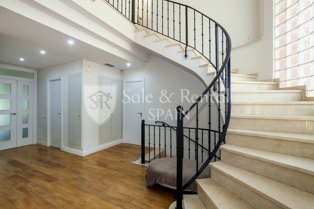 Chalet in Gava, Catalonia, Spain 4 - 16674136
