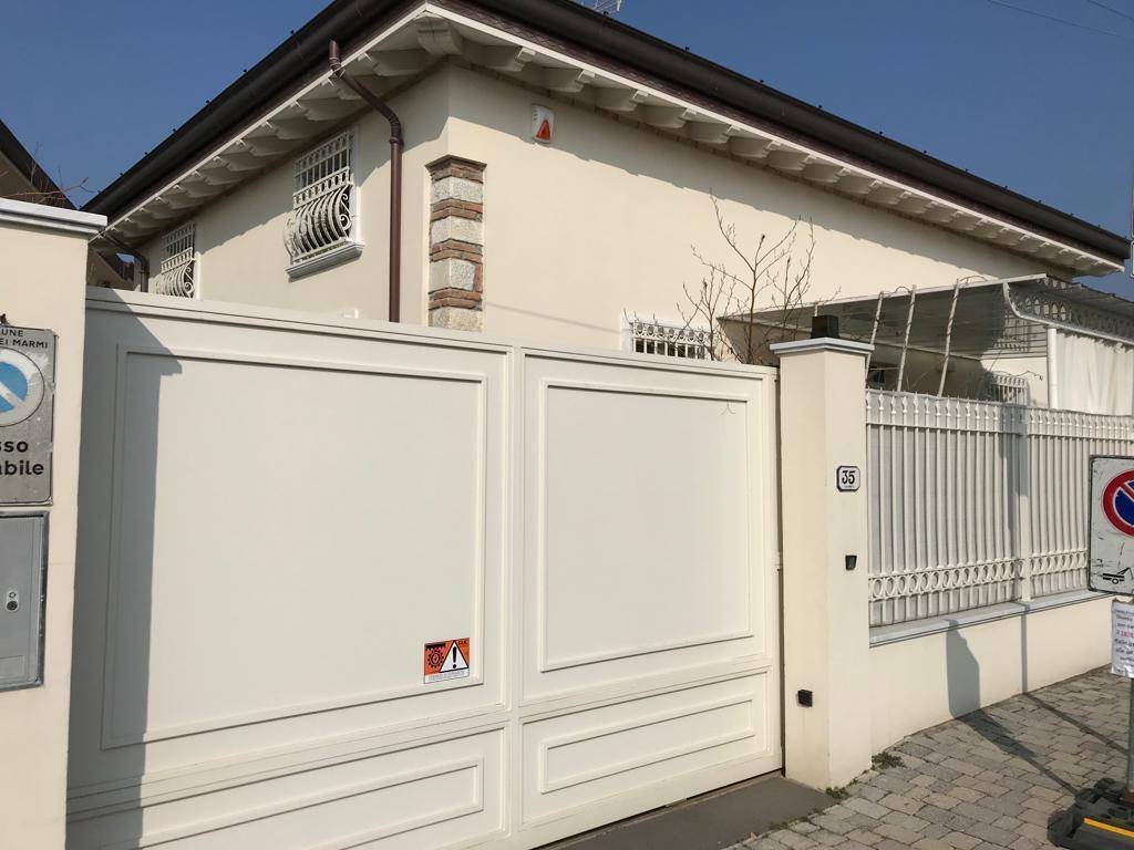 Villa in Center, Forte dei Marmi, Tuscany 3 - 16675167