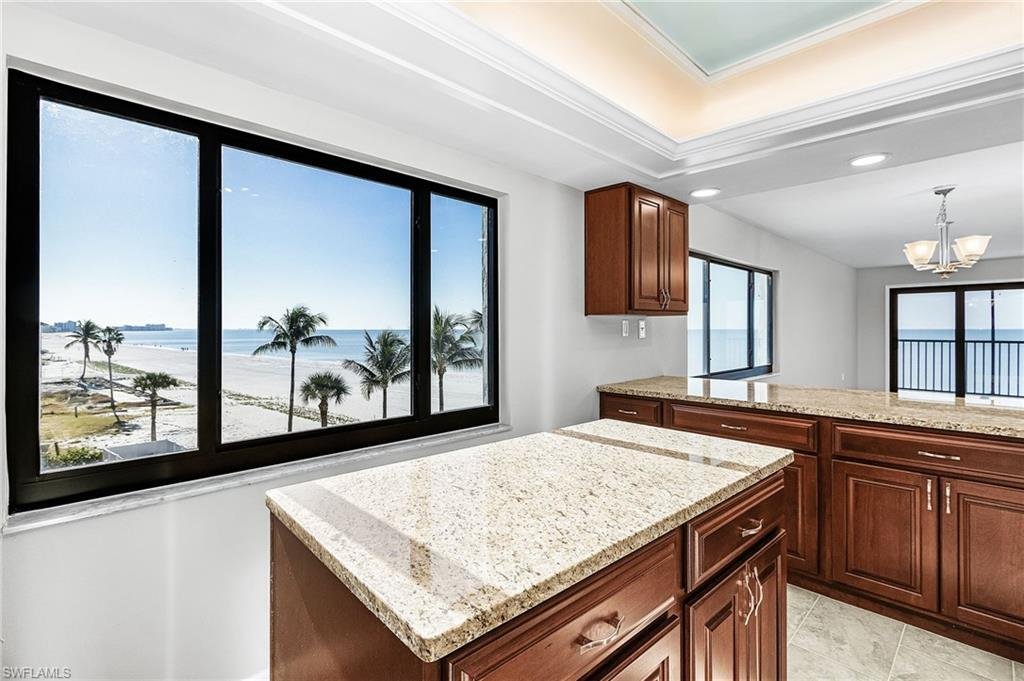 Condo in Fort Myers Beach, Florida, United States 5 - 16680262