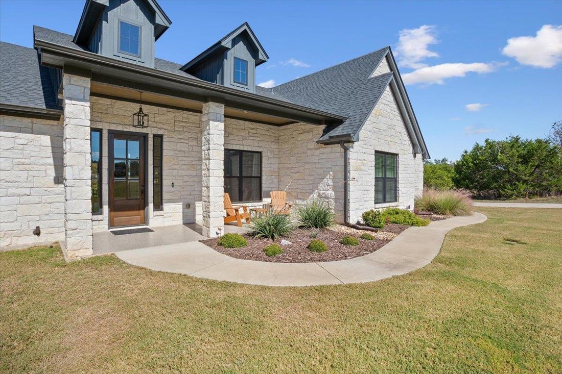 House in Salado, Texas, United States 3 - 16681550