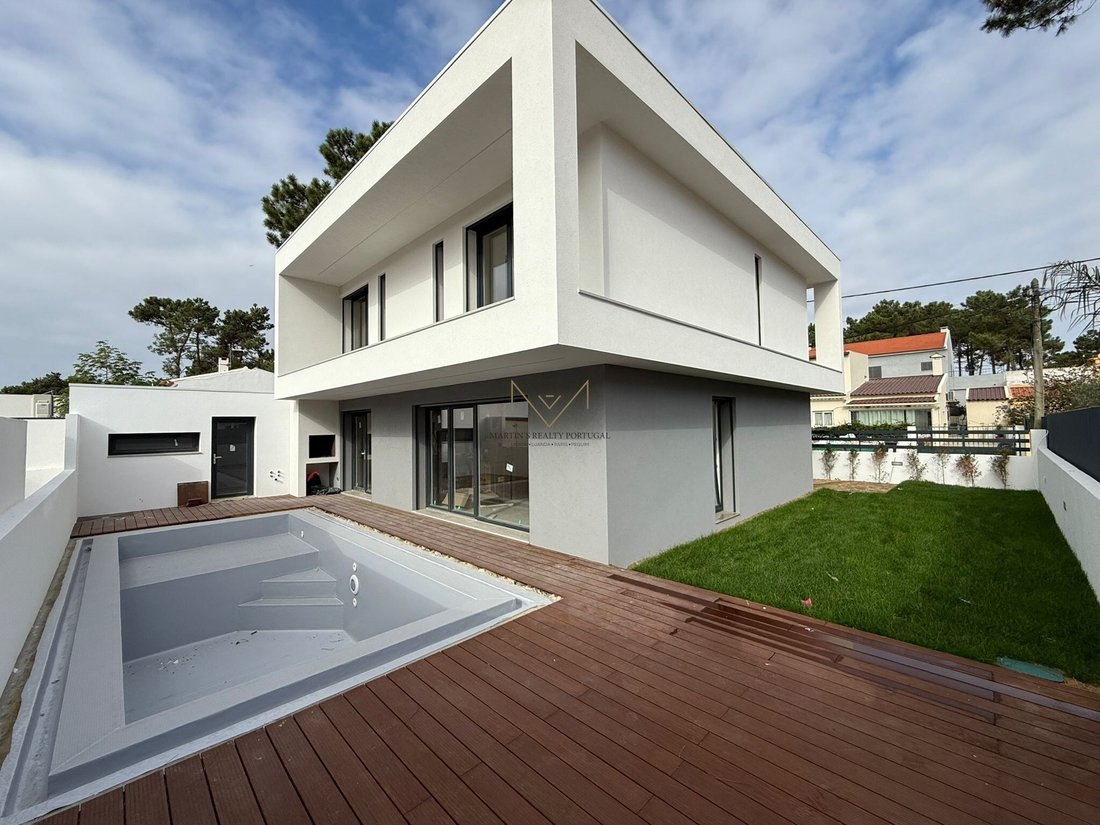 Villa in Aroeira, Charneca de Caparica e Sobreda, Portugal 2 - 16673810