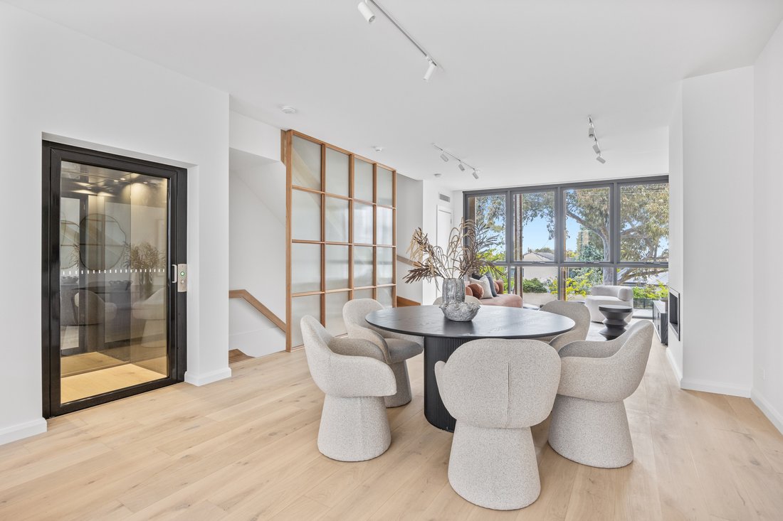 House in North Melbourne, Victoria, Australia 4 - 16675484