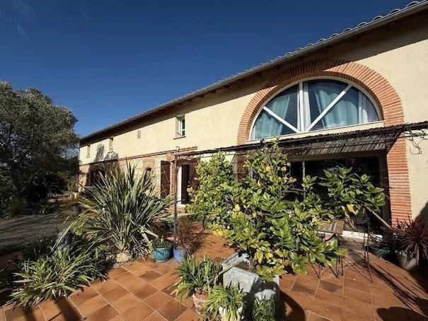 Estate in Labastide-Beauvoir, Occitania, France 1 - 16674116