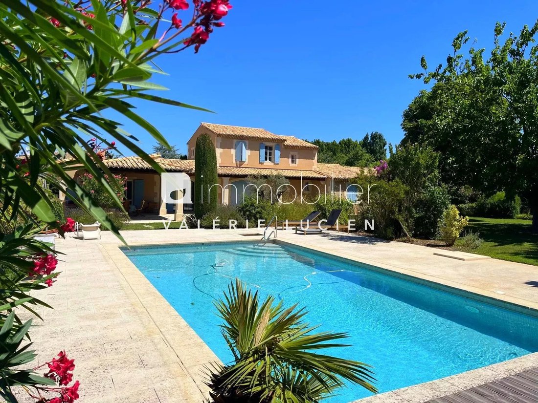House in Saint-Rémy-de-Provence, Provence-Alpes-Côte d'Azur, France 1 - 16672893