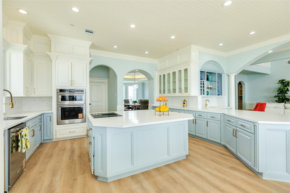 House in Galveston, Texas, United States 4 - 16673280