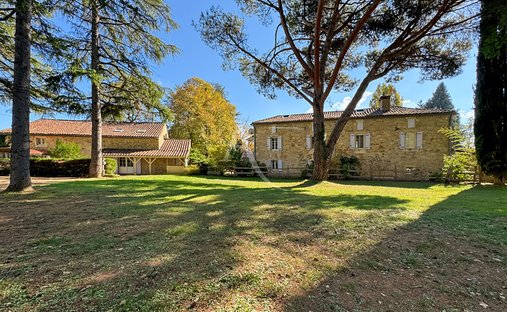 Castle for Sale in Prayssac, Occitanie, France