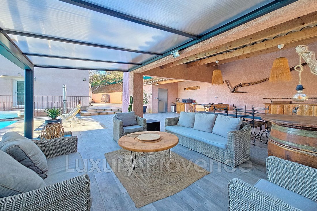 Villa in Mimet, Provence-Alpes-Côte d'Azur, France 1 - 16680021