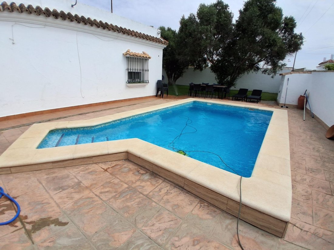 Villa in Conil de la Frontera, Andalusia, Spain 1 - 16676515