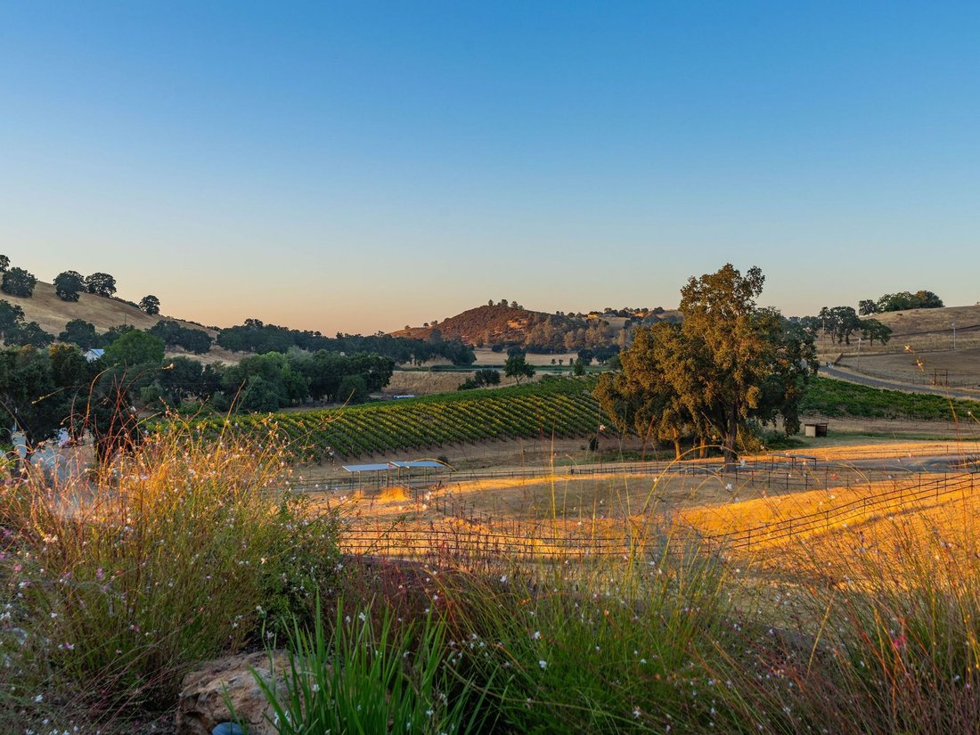 House in Ione, California, United States 5 - 16673218