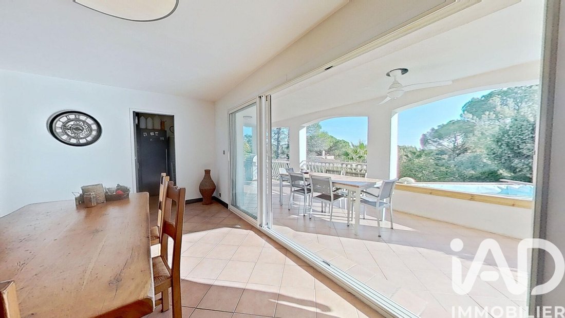 House in La Bouverie, Roquebrune-sur-Argens, France 3 - 16647670