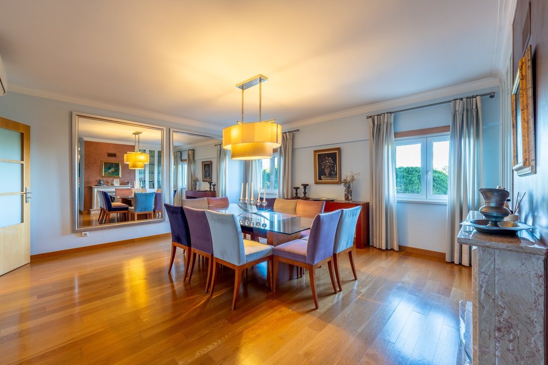 Apartment in Estoril, Cascais e Estoril, Lisbon 1 - 16676158