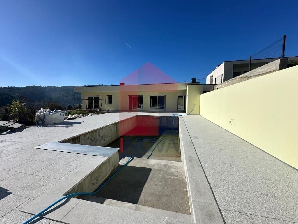 Casa a Espinho, Braga, Portogallo 1 - 15852043