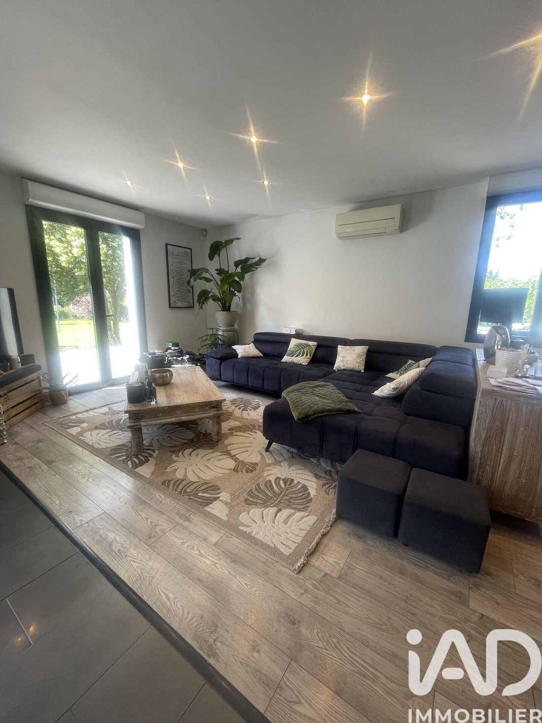 Haus in Sénas, Provence-Alpes-Côte d'Azur, Frankreich 2 - 15883833