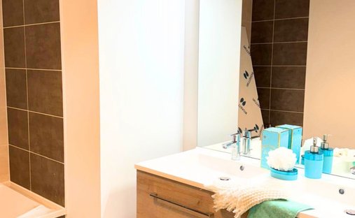 Castle for Sale in Bourg-en-Bresse, Auvergne-Rhône-Alpes, France