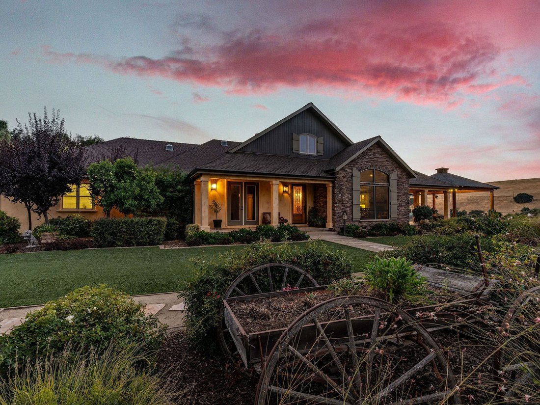 House in Ione, California, United States 4 - 16673218