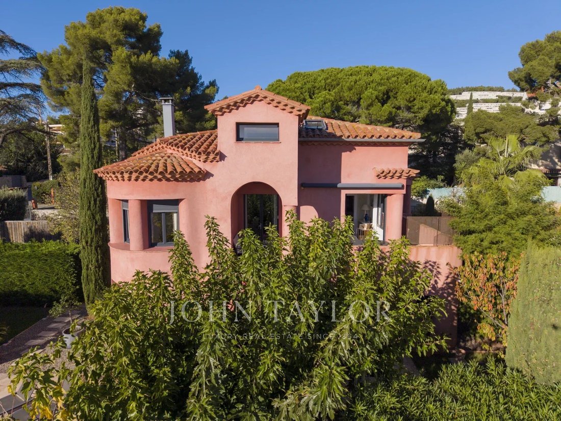House in Bandol, Provence-Alpes-Côte d'Azur, France 2 - 16676191
