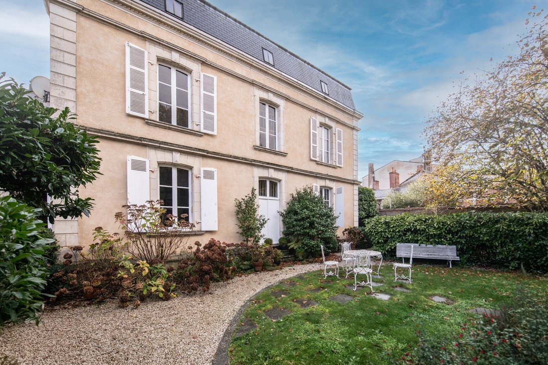 House in La Roche-sur-Yon, Pays de la Loire, France 1 - 16678980