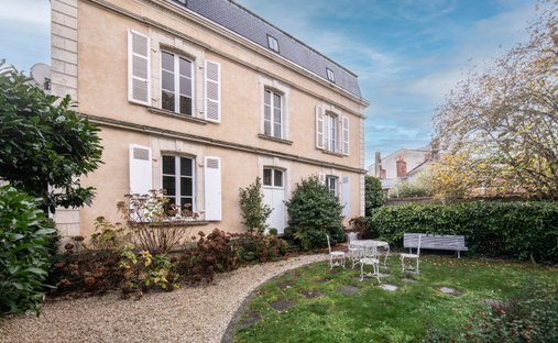 House in La Roche-sur-Yon, Pays de la Loire, France 1