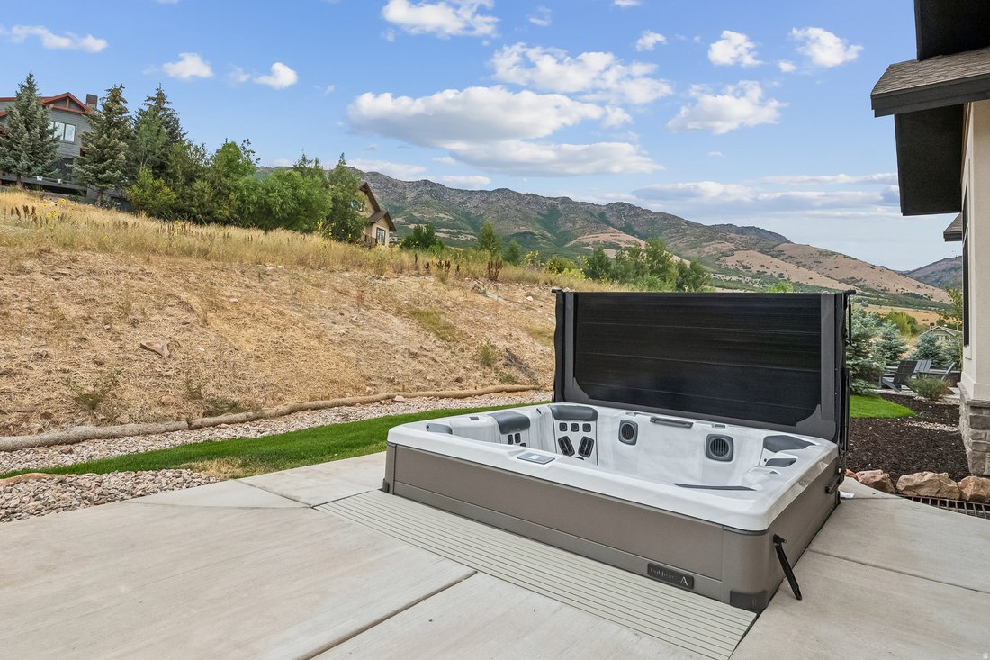 House in Eden, Utah, United States 4 - 16676591