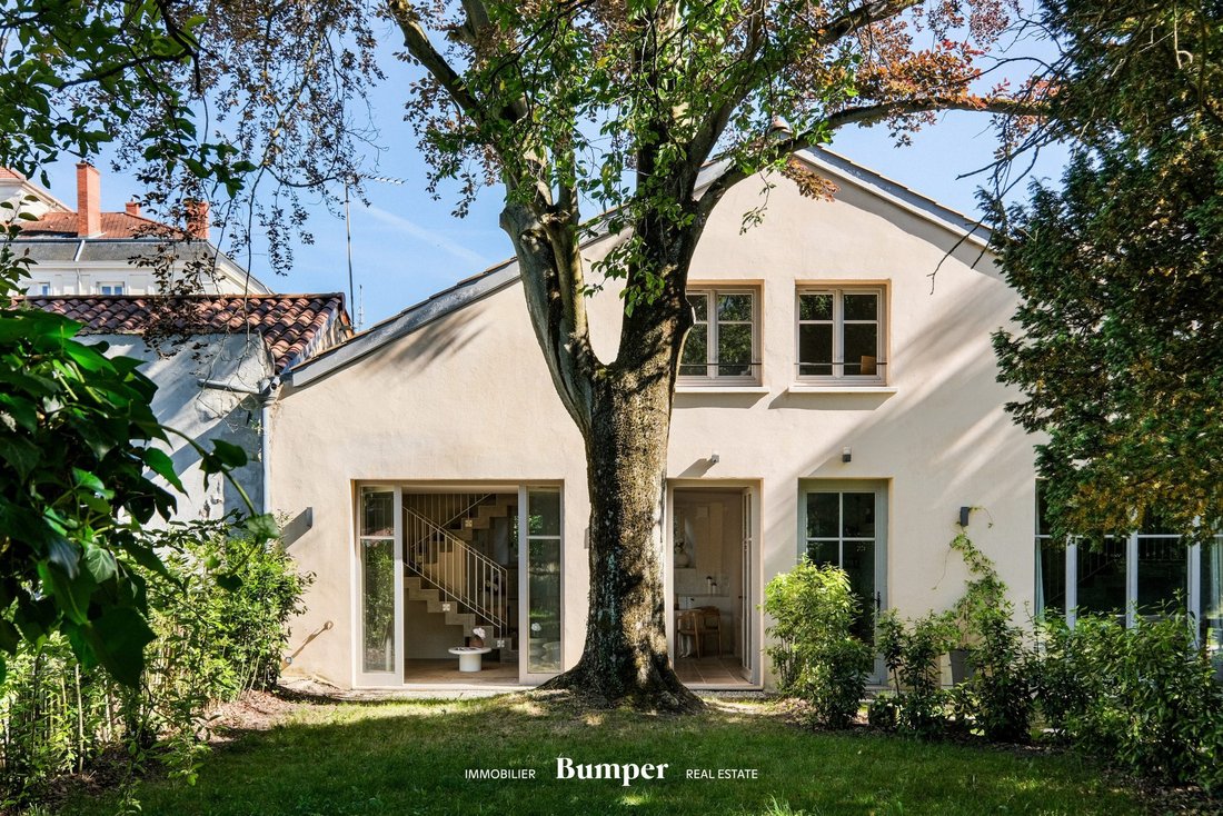 Wohnung in Champvert-Point du Jour-Saint Irénée, Lyon 5e Arrondissement, Lyon 2 - 16681756