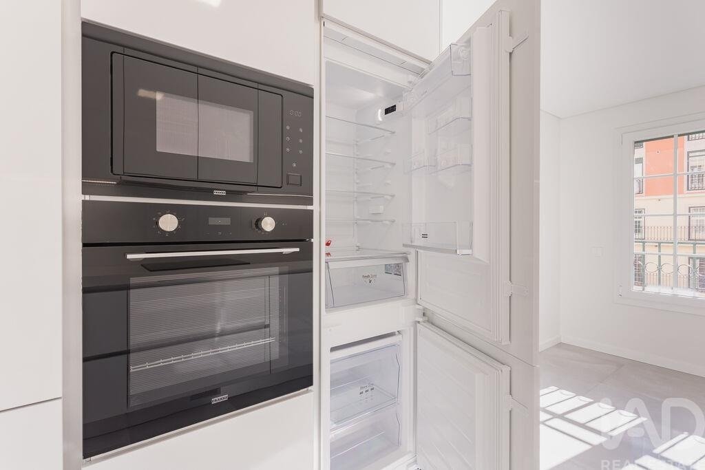 Apartment in Aguas Livres, Lisbon, Portugal 4 - 16655598