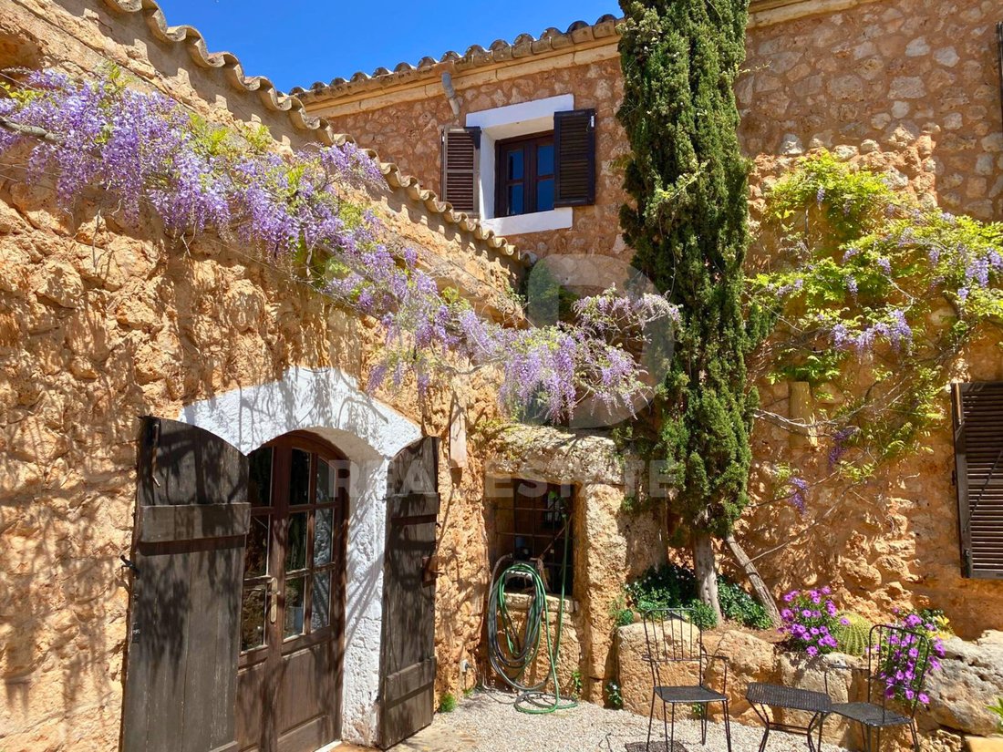 Chalet in Sencelles, Balearic Islands, Spain 2 - 16232504