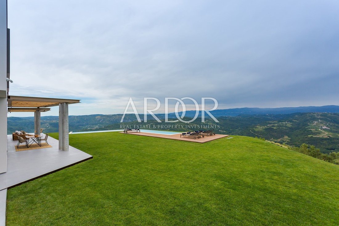 Villa in Opcina Motovun, Istria County, Croatia 2 - 16676671