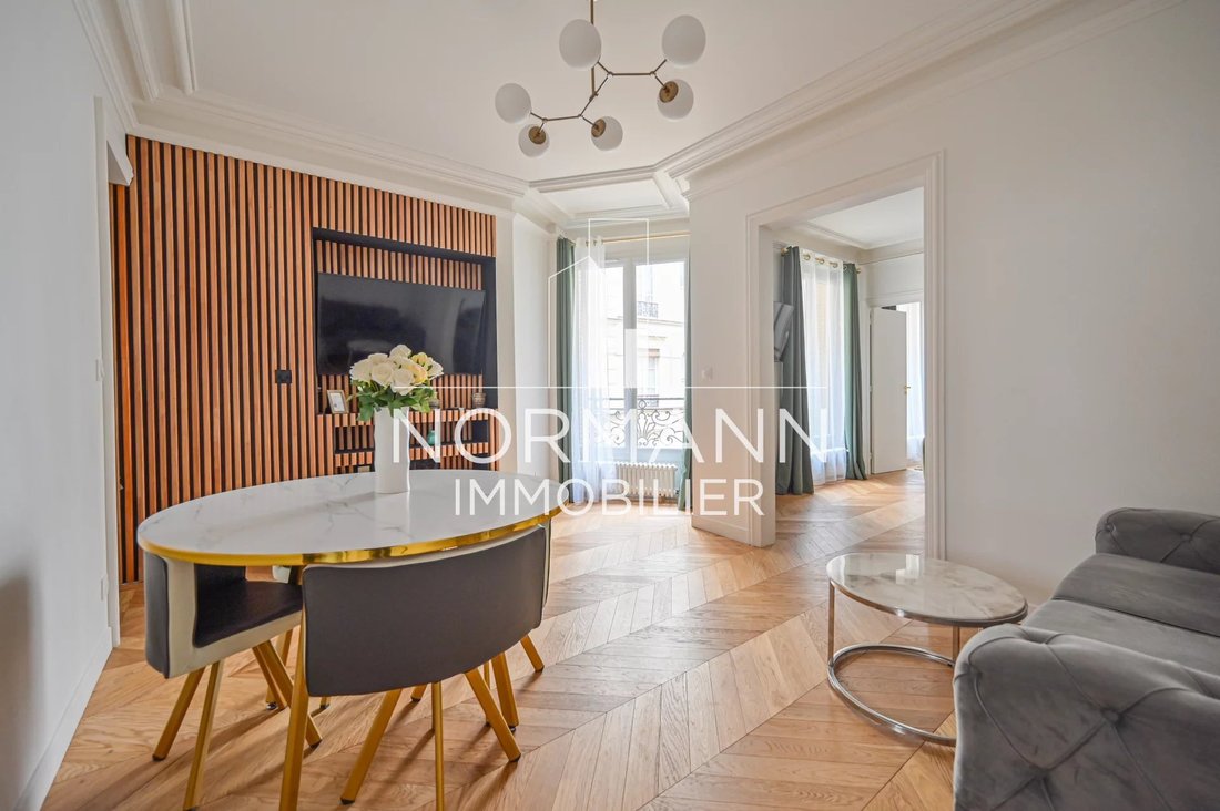 Apartment in Pereire-Malesherbes, Paris 17e Arrondissement, Paris 2 - 16672753