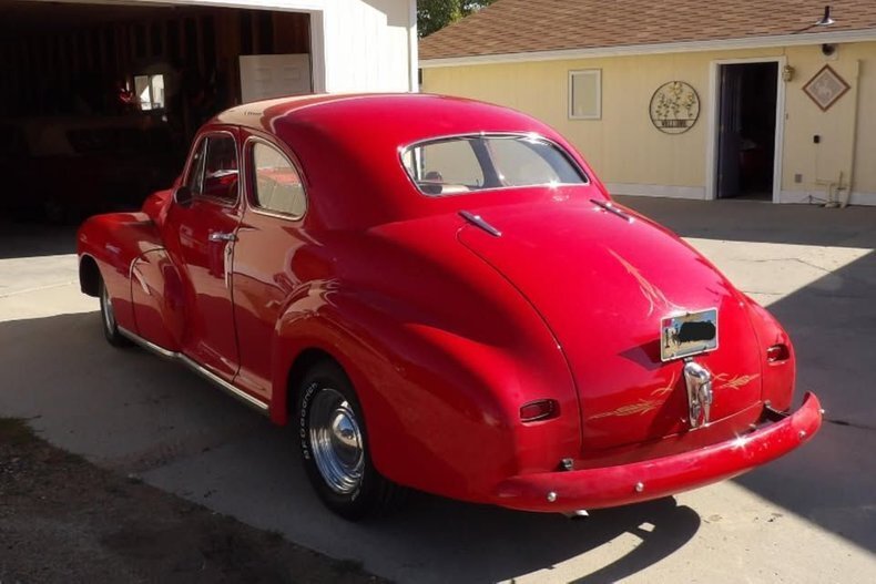 Coupe in Glendale, United States 4 - 16681902