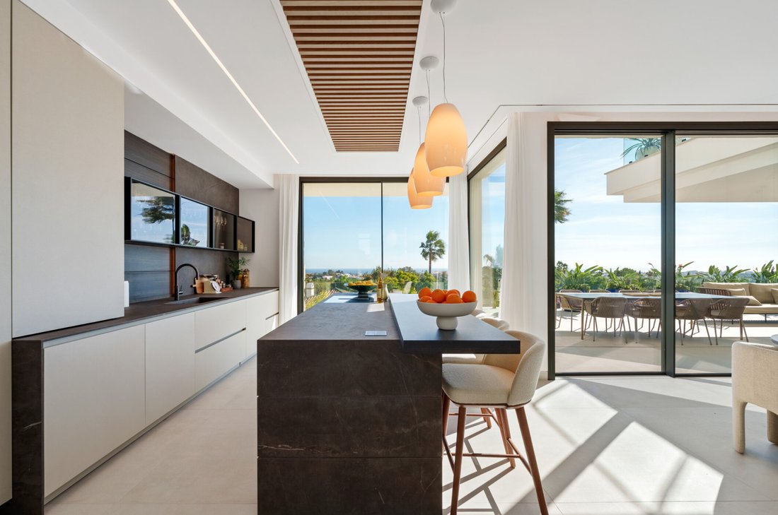 Villa in La Quinta, Benahavis, Andalusia 4 - 16676334