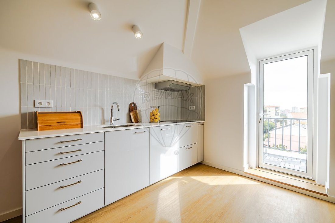 Apartment in Carcavelos e Parede, Lisbon, Portugal 5 - 16677912