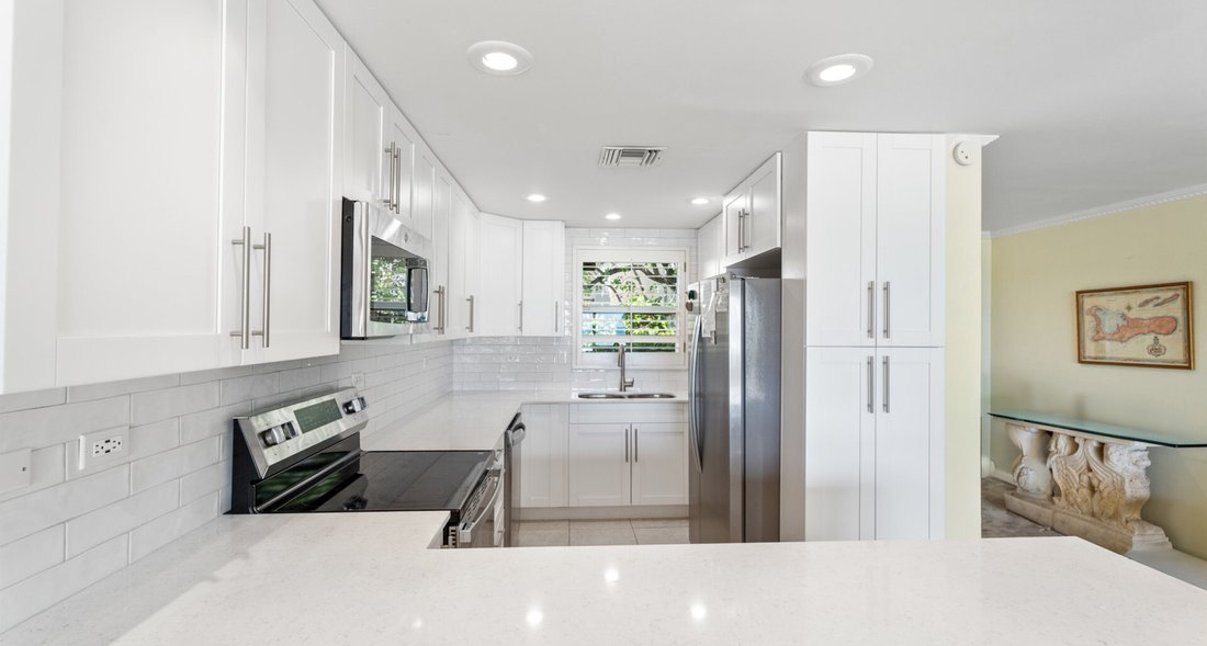 Apartment in George Town, George Town, Cayman Islands 4 - 14567398