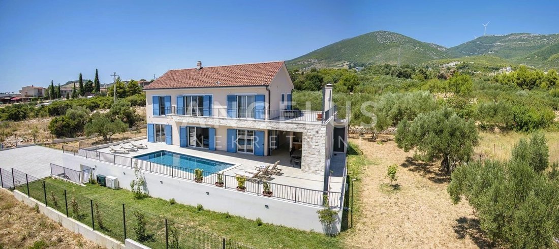 House in Kastel Novi, Split-Dalmatia County, Croatia 1 - 16680943