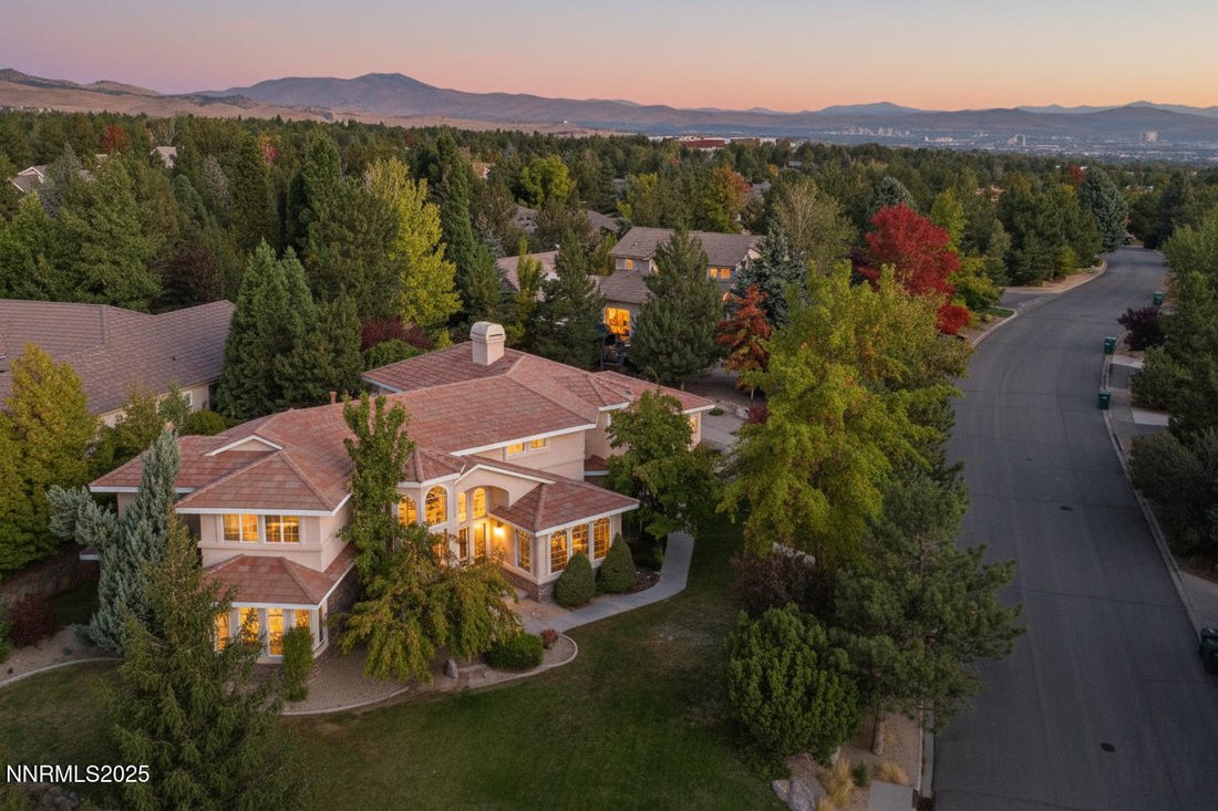 House in Reno, Nevada, United States 1 - 14130792
