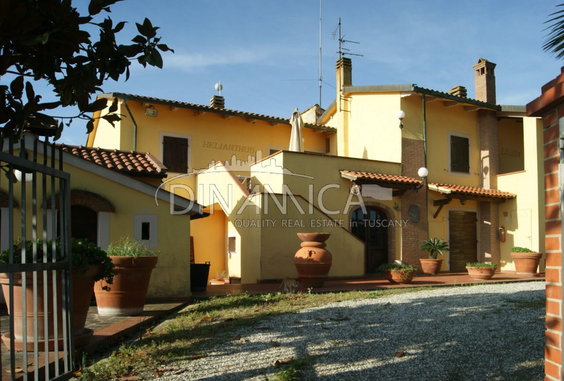 House in Palaia, Tuscany, Italy 3 - 12879739