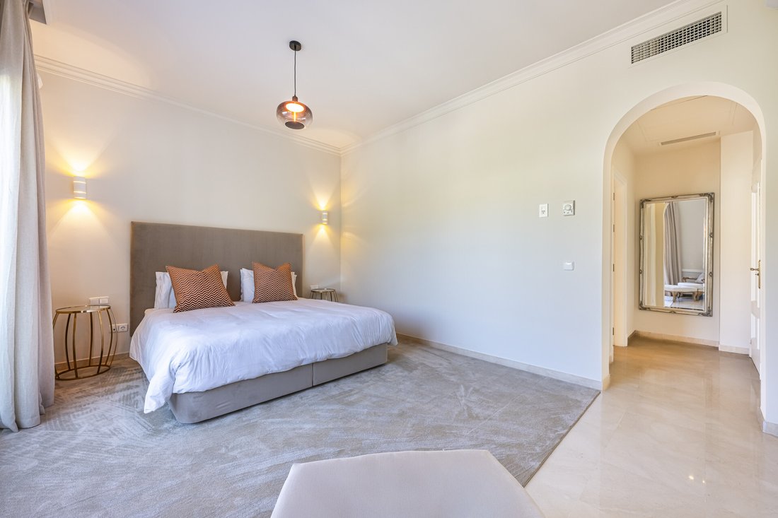 Villa in La Quinta, Benahavis, Andalusia 4 - 16676345