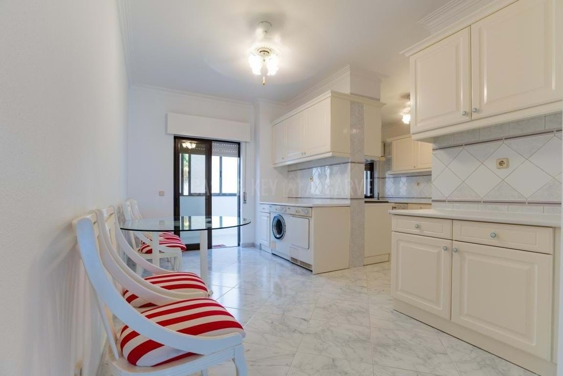 Apartment in Quarteira, Algarve, Portugal 3 - 16673783