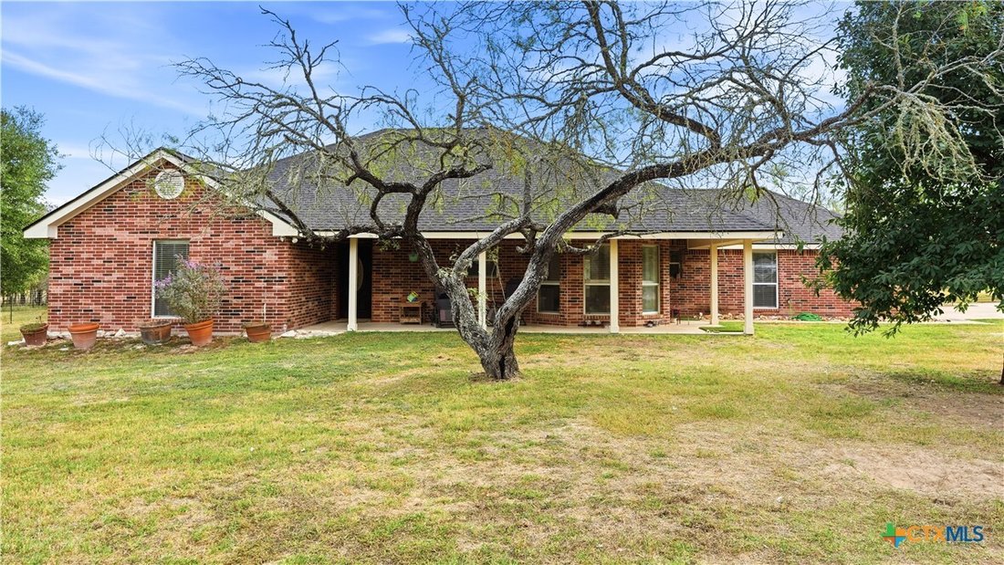 House in Kingsbury, Texas, United States 2 - 16675413