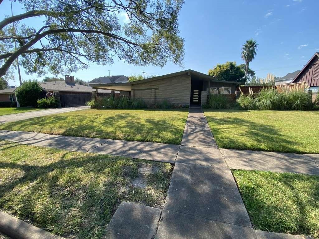 House in Houston, Texas, United States 1 - 16674812