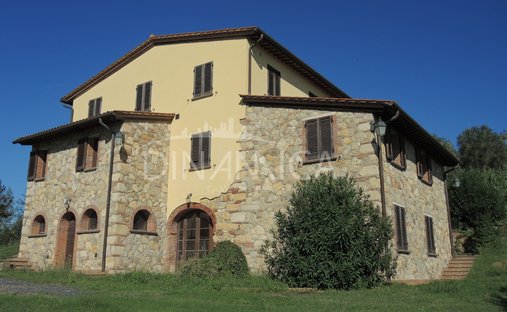 House in Casciana Terme Lari, Tuscany, Italy 1