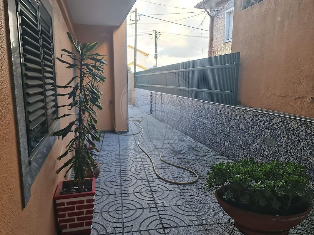 House in Lourosa, Aveiro District, Portugal 4 - 16677905