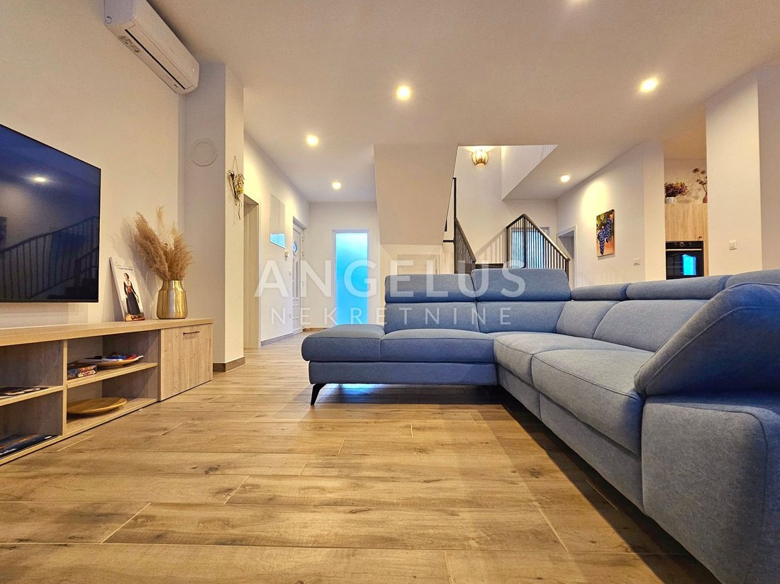 House in Kastel Novi, Split-Dalmatia County, Croatia 5 - 16680943