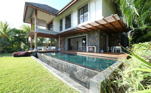 Villa in Black River, Rivière Noire District, Mauritius 1