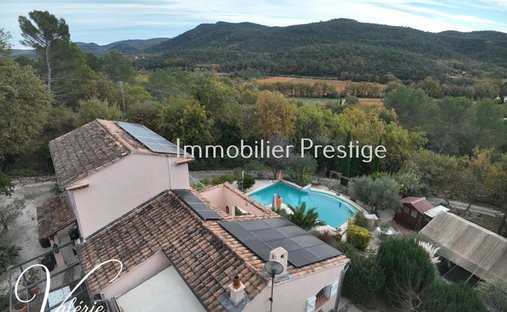 Villa in Néoules, Provence-Alpes-Côte d'Azur, France 1