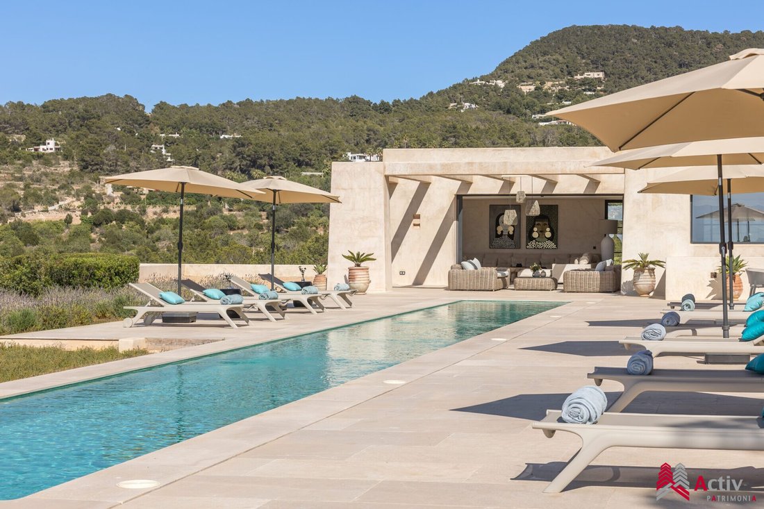 Villa in Santa Eularia des Riu, Balearic Islands, Spain 5 - 16679748