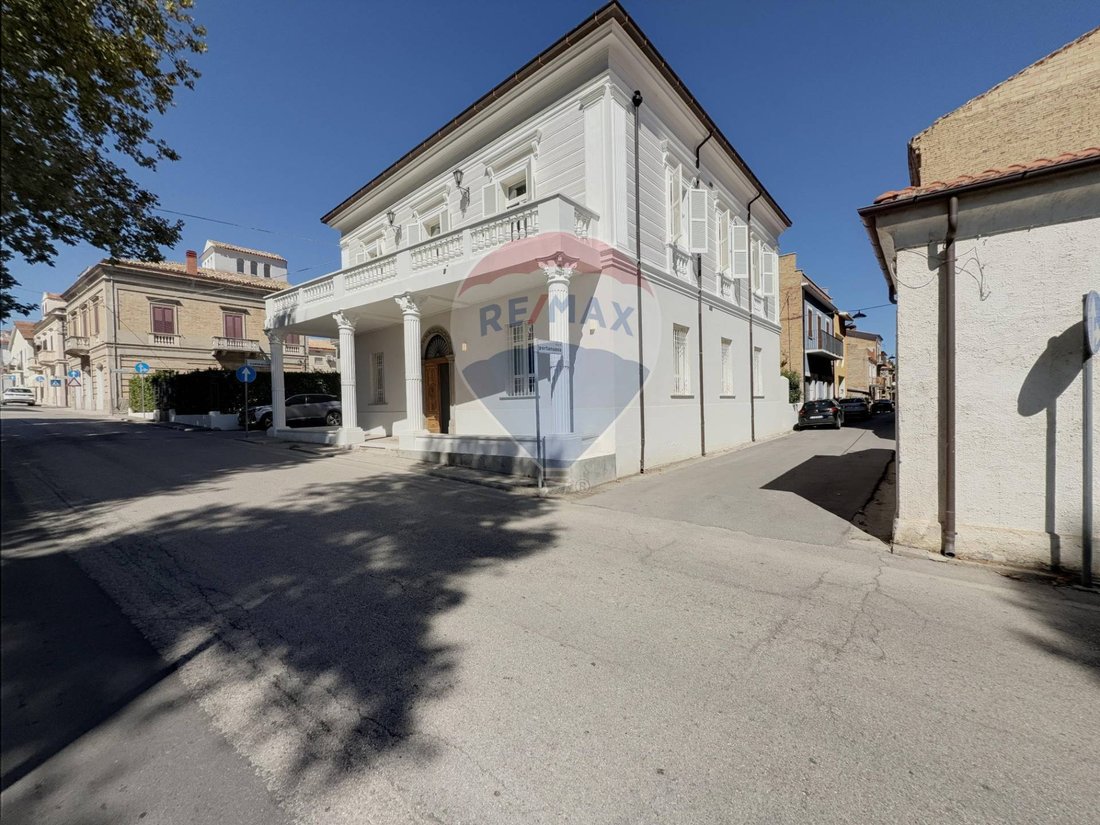 Villa in Casalbordino, Abruzzo, Italy 4 - 16679299