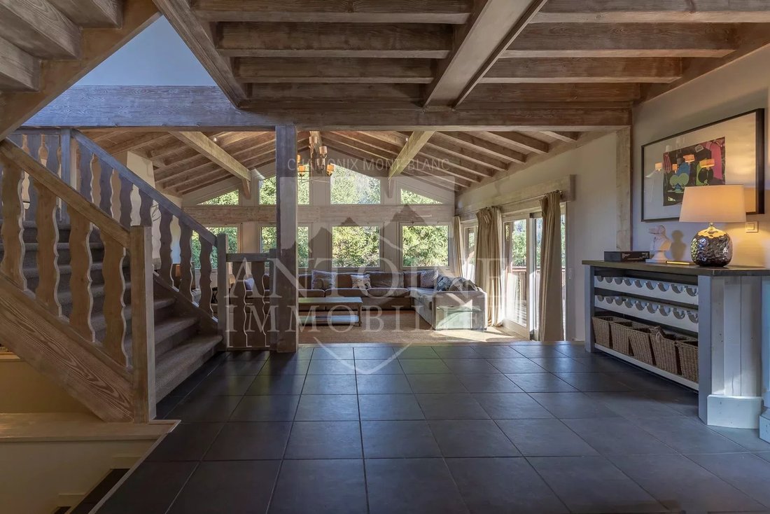 Chalet in Les Houches, Auvergne-Rhône-Alpes, France 3 - 16677728